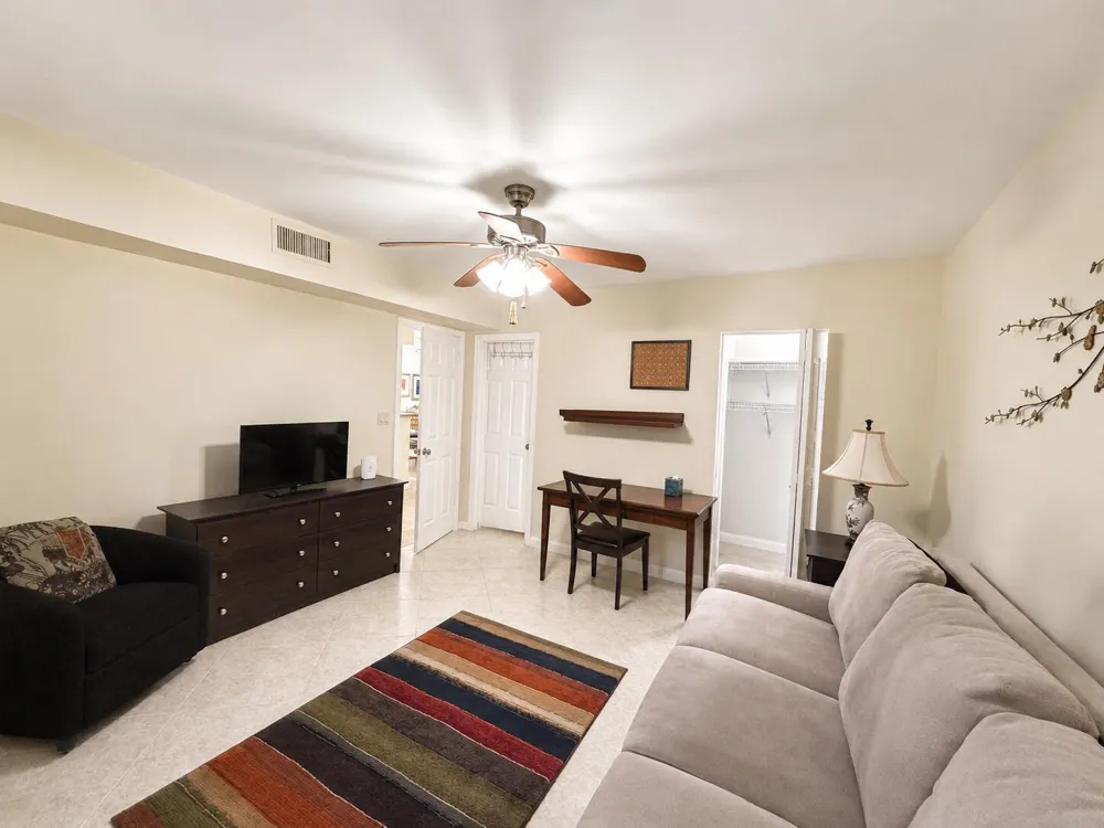 3605 S OCEAN BOULEVARD #123 South Palm Beach, FL 33480