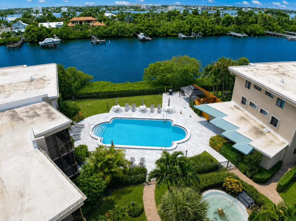 3605 S OCEAN BOULEVARD #123 South Palm Beach, FL 33480