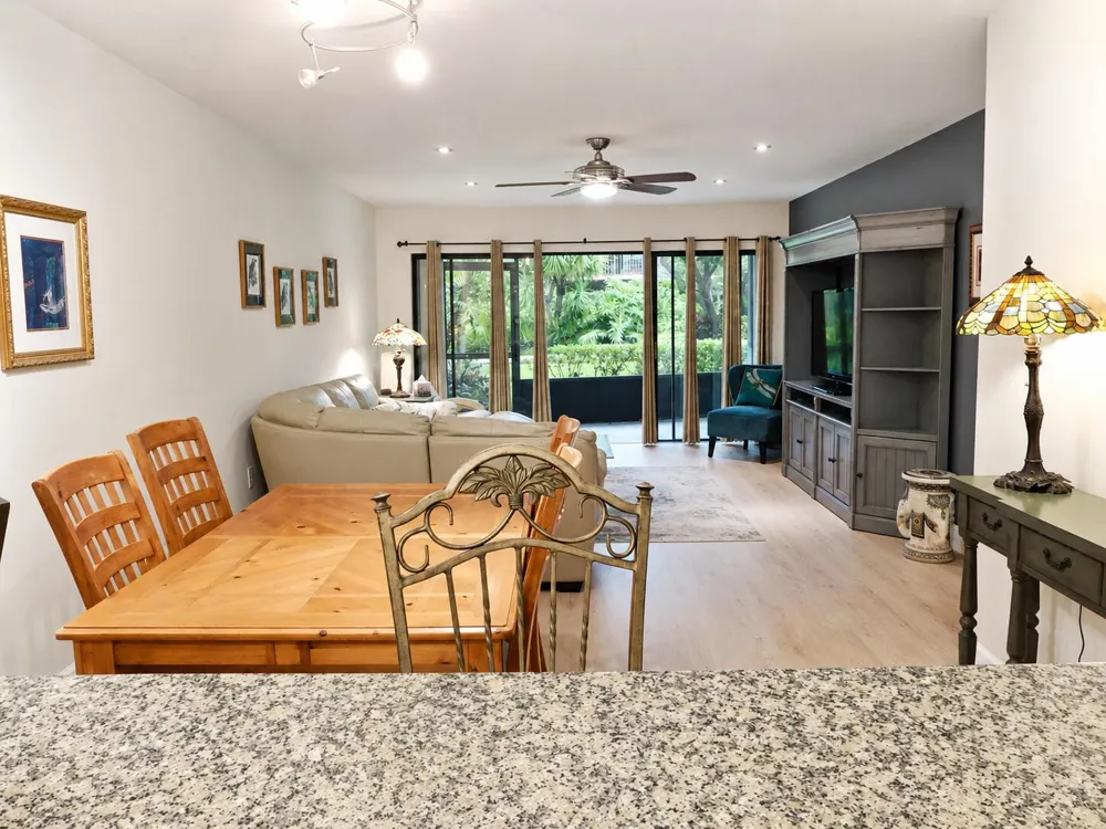 3605 S OCEAN BOULEVARD #123 South Palm Beach, FL 33480