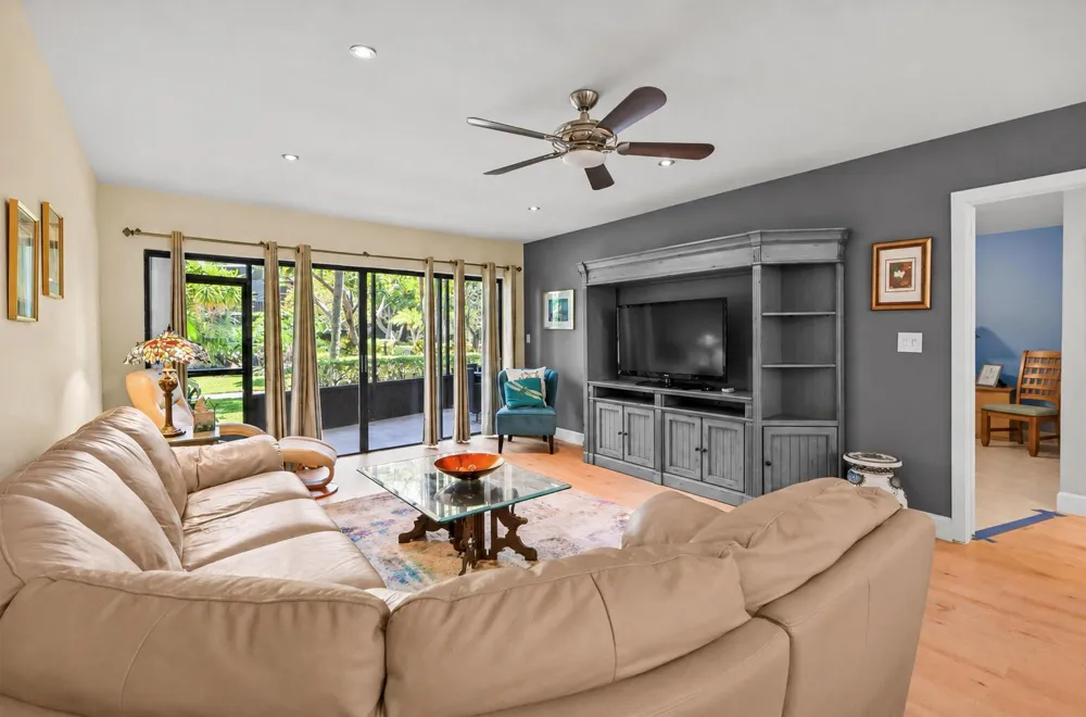 3605 S OCEAN BOULEVARD #123 South Palm Beach, FL 33480