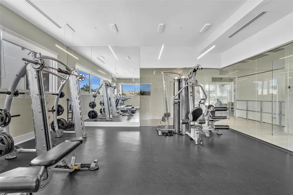 9870 NW 74th Ter Doral, FL 33178