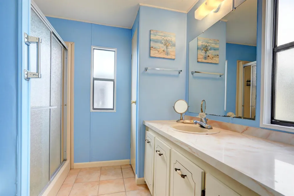 705 HYACINTH CIRCLE Barefoot Bay, FL 32976