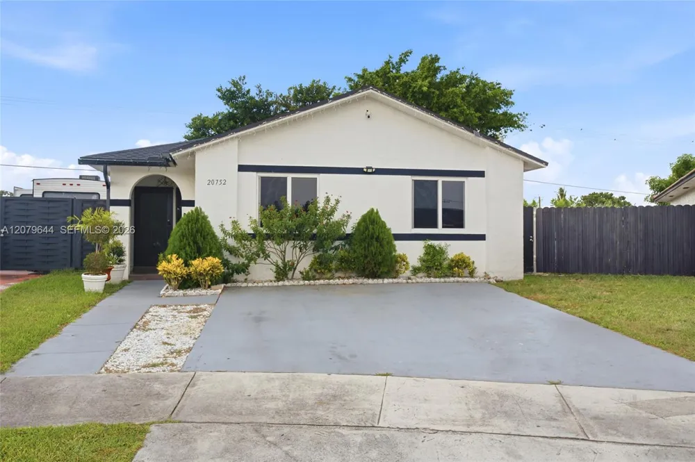 20752 SW 121st Ct Miami, FL 33177