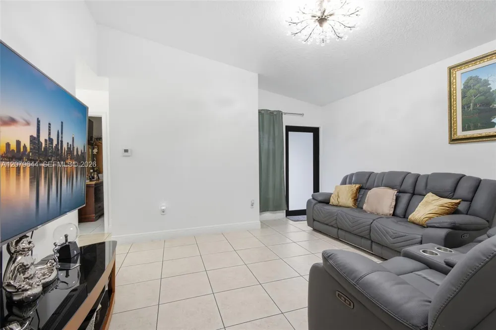20752 SW 121st Ct Miami, FL 33177