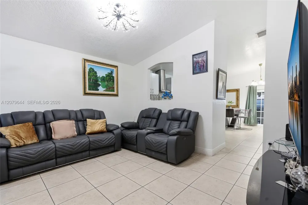 20752 SW 121st Ct Miami, FL 33177
