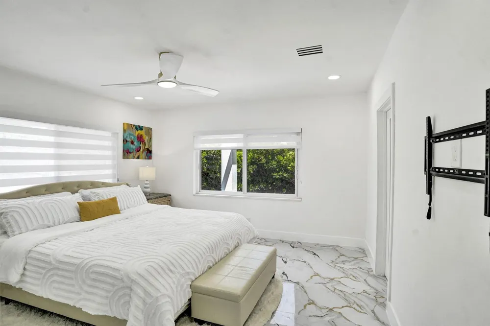 202 SE 4TH STREET Delray Beach, FL 33483