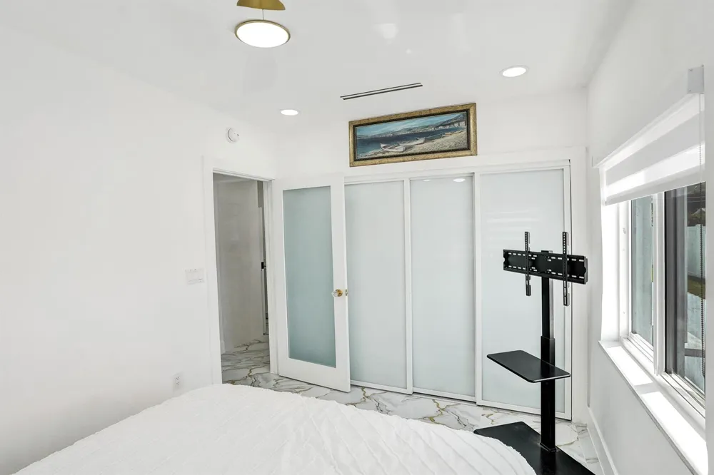 202 SE 4TH STREET Delray Beach, FL 33483