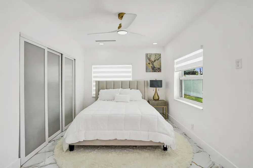 202 SE 4TH STREET Delray Beach, FL 33483