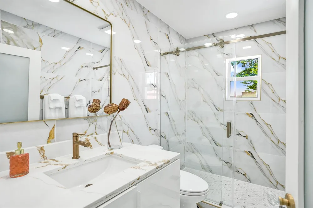 202 SE 4TH STREET Delray Beach, FL 33483