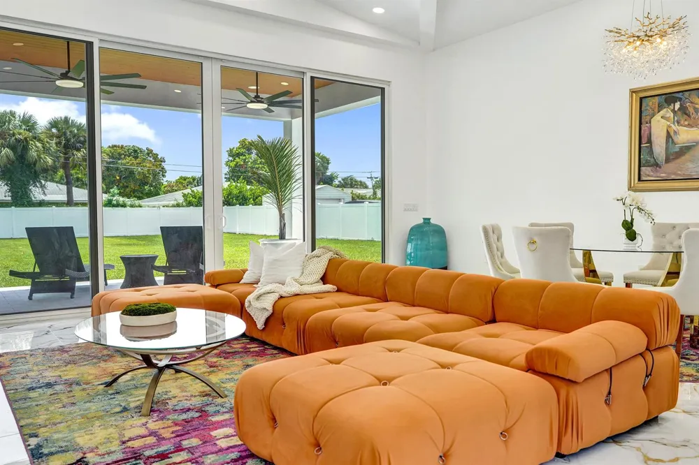 202 SE 4TH STREET Delray Beach, FL 33483