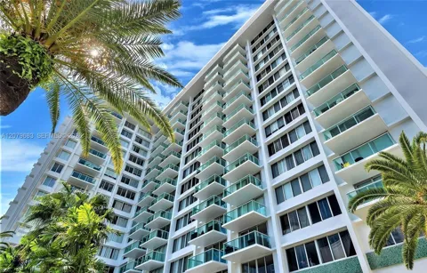 1000 West Ave #PH27