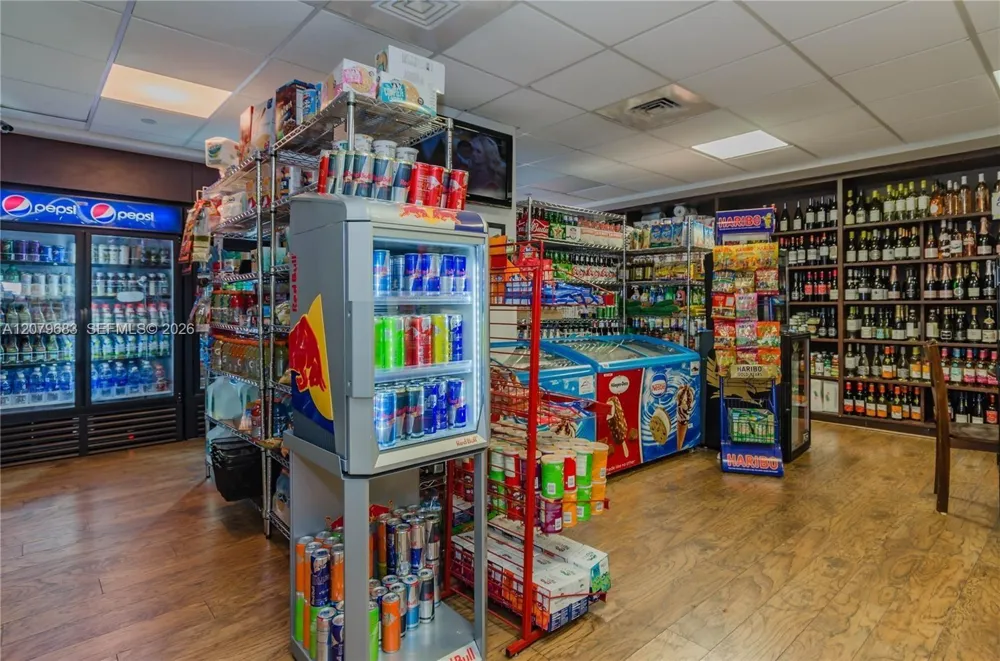 1000 West Ave #PH27 Miami Beach, FL 33139