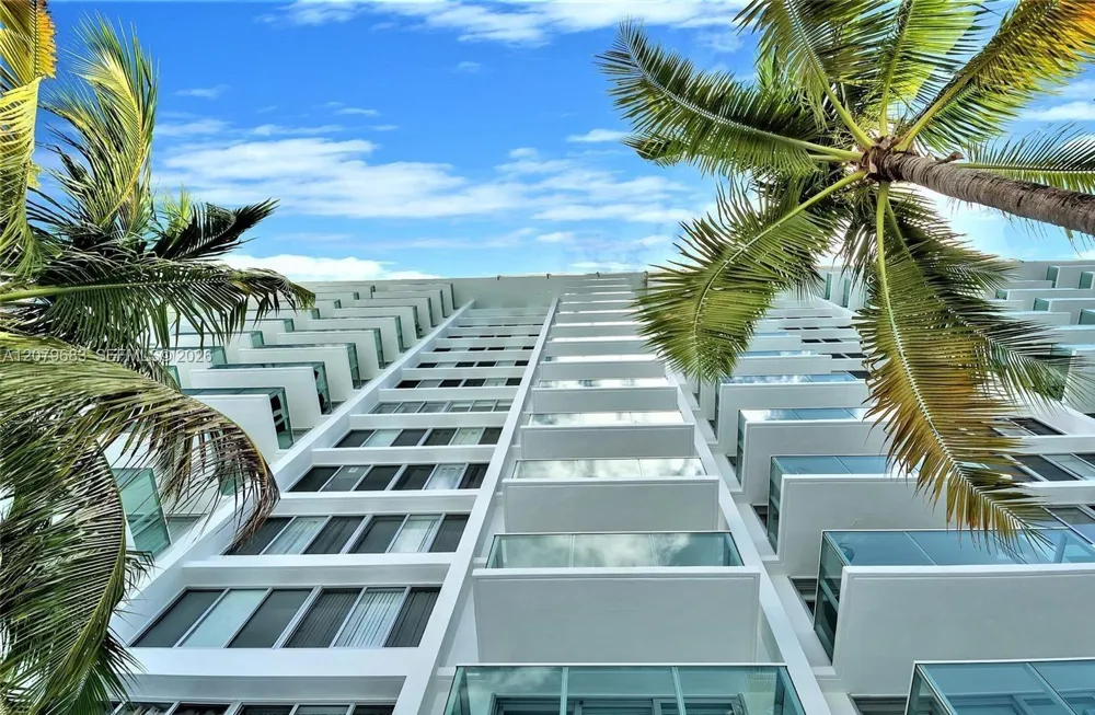 1000 West Ave #PH27 Miami Beach, FL 33139