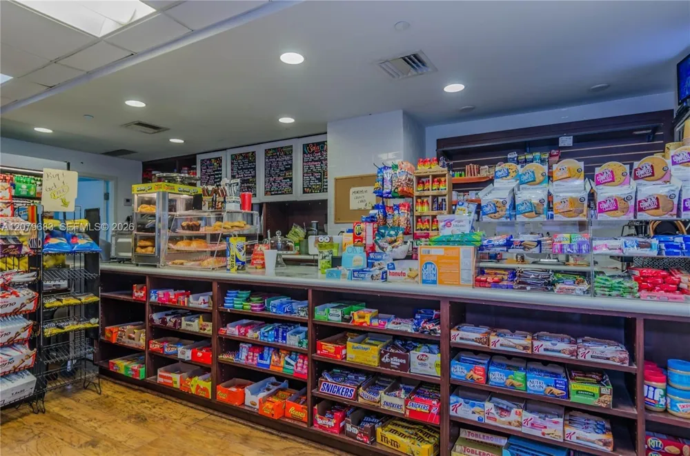 1000 West Ave #PH27 Miami Beach, FL 33139
