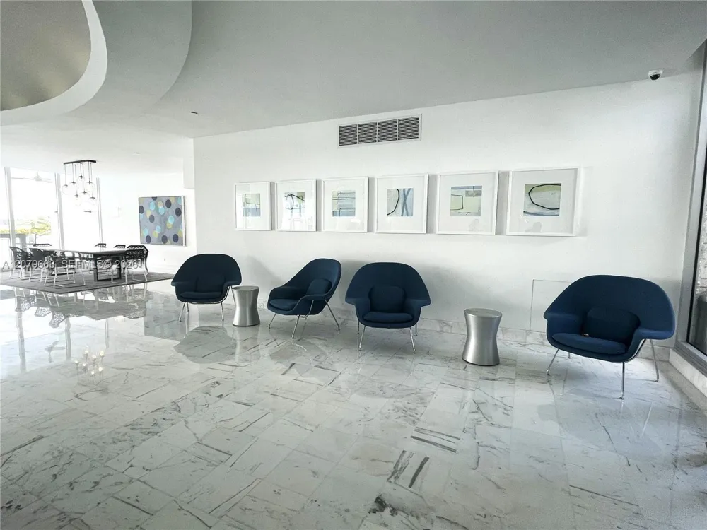 1000 West Ave #PH27 Miami Beach, FL 33139