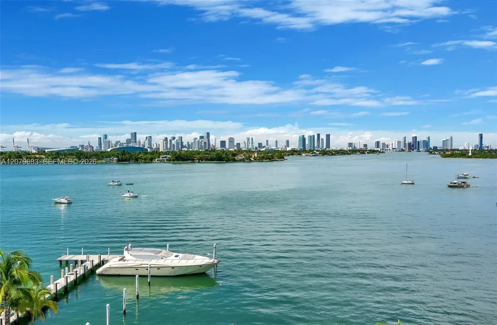 1000 West Ave #PH27 Miami Beach, FL 33139