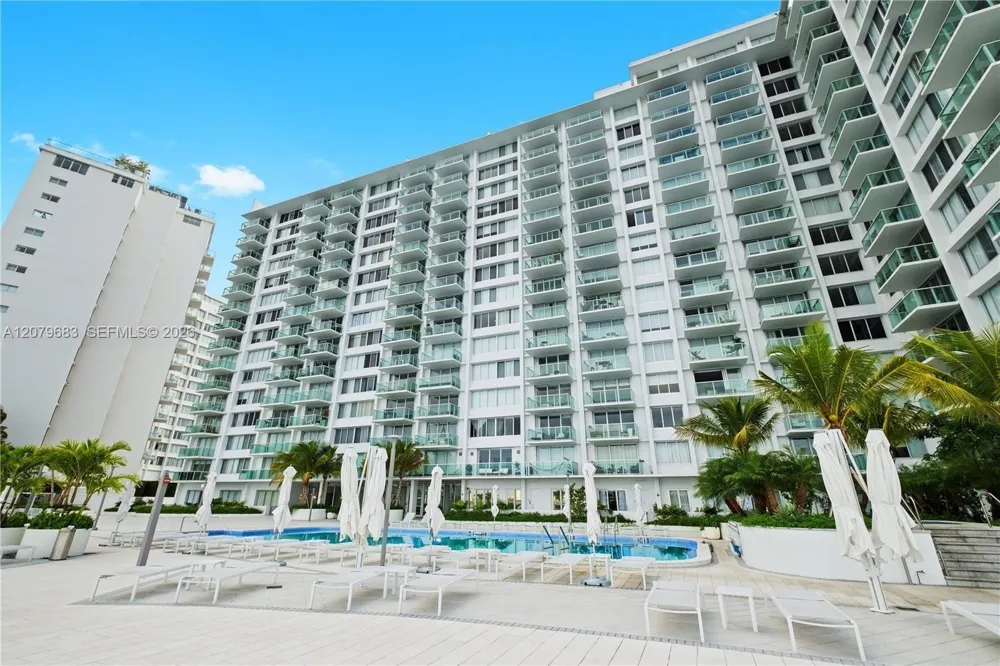 1000 West Ave #PH27 Miami Beach, FL 33139