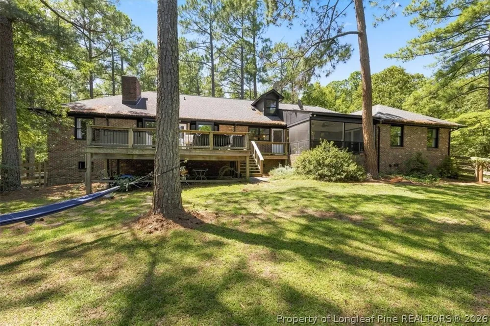 1235 E Hedgelawn Way Southern Pines, NC 28387