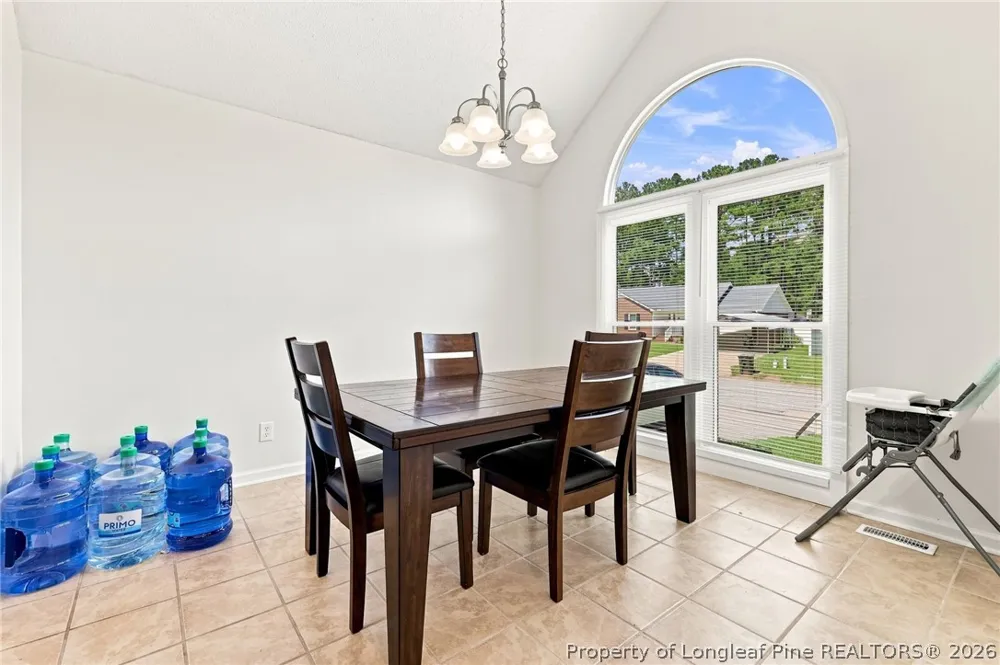 1162 Butterwood Circle Fayetteville, NC 28314