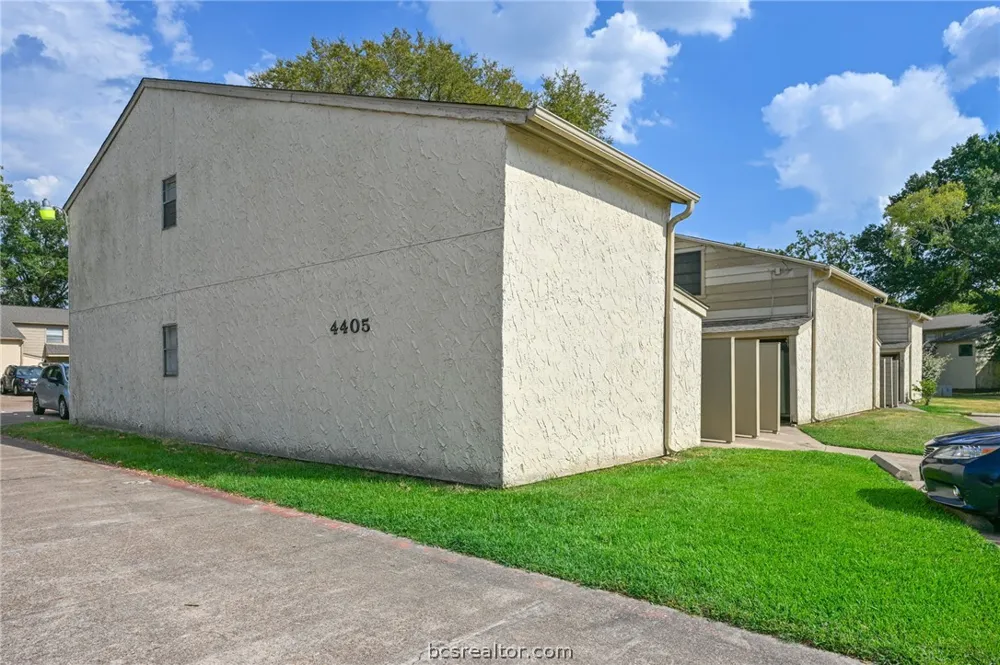 4405 Carter Creek Parkway #2 Bryan, TX 77802