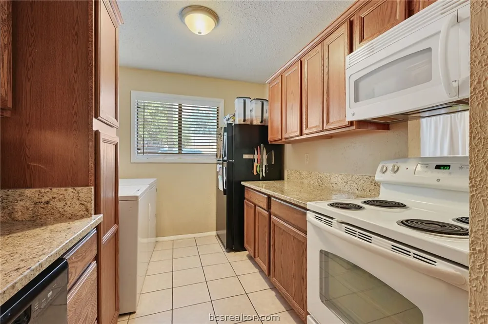 4405 Carter Creek Parkway #2 Bryan, TX 77802
