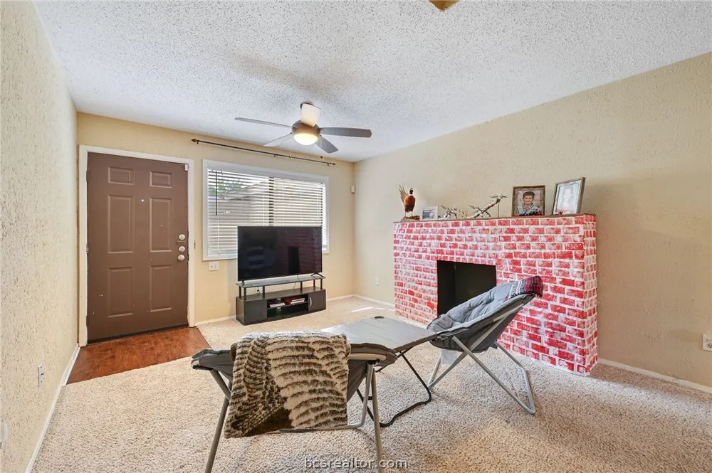 4405 Carter Creek Parkway #2 Bryan, TX 77802