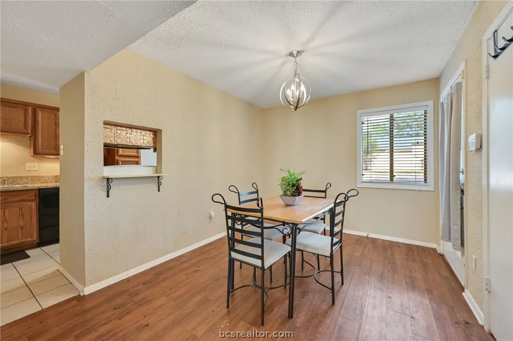 4405 Carter Creek Parkway #2 Bryan, TX 77802