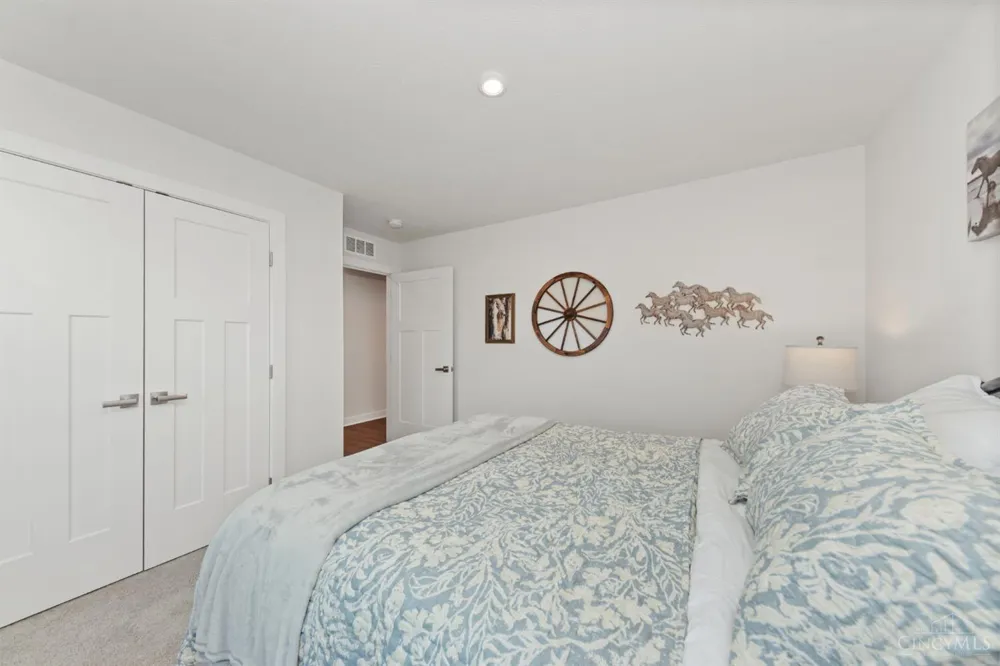 1375 Forest Grove Drive Batavia, OH 45103