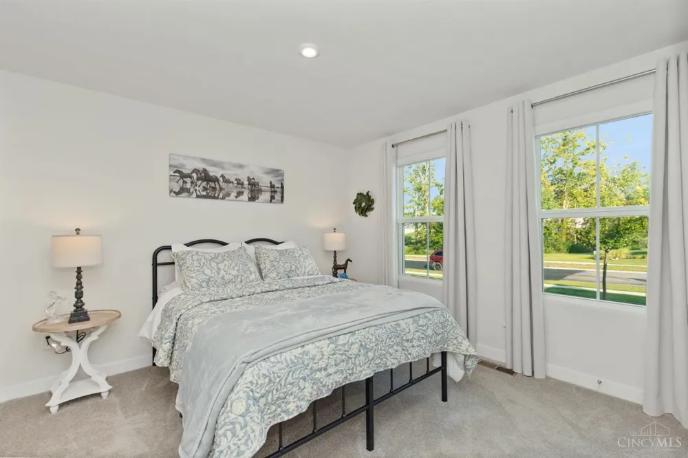 1375 Forest Grove Drive Batavia, OH 45103