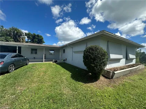 1109 E Jasmine Road