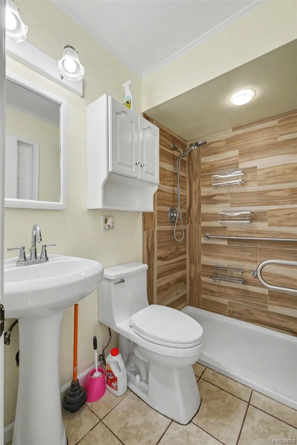 1210 Simca Street Flint Charter Township, MI 48507