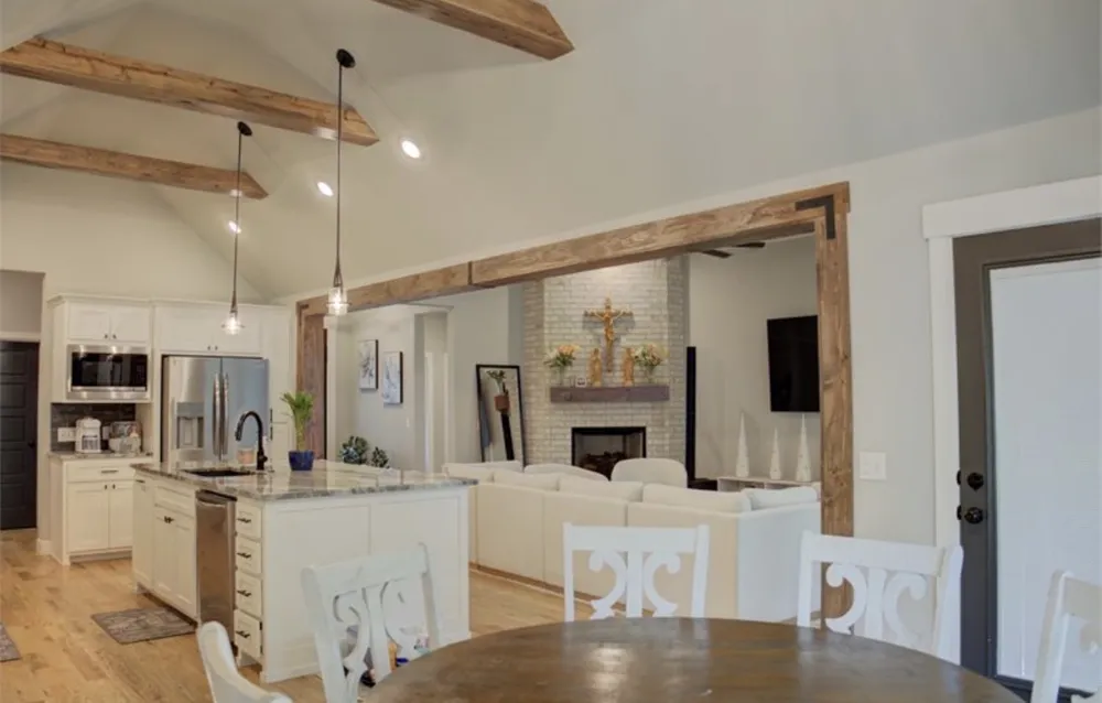 9224 141 EastAvenue Owasso, OK 74055