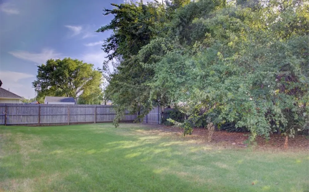 9224 141 EastAvenue Owasso, OK 74055