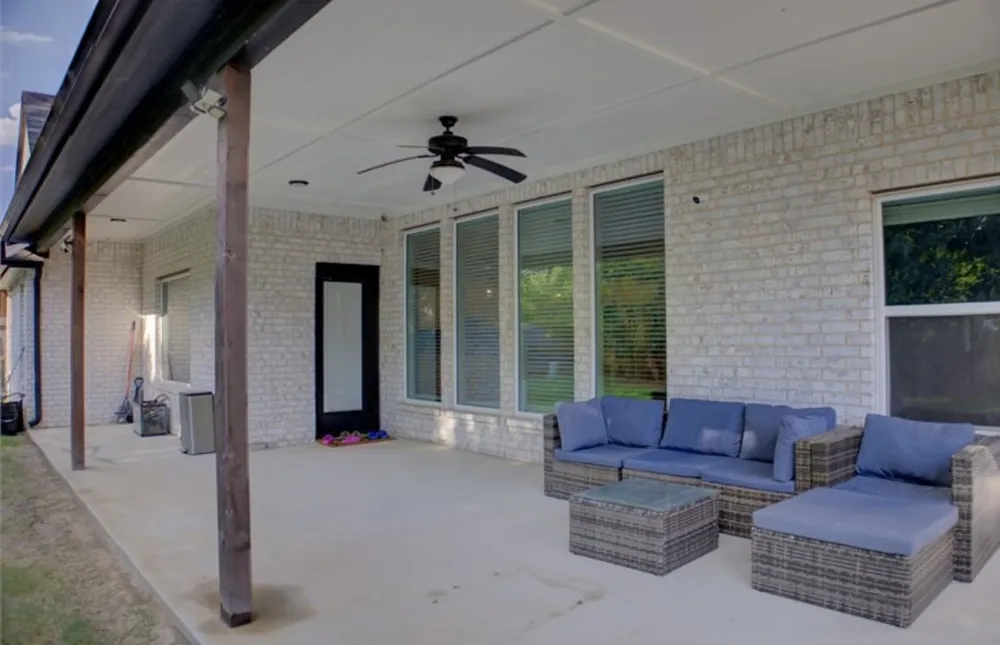 9224 141 EastAvenue Owasso, OK 74055