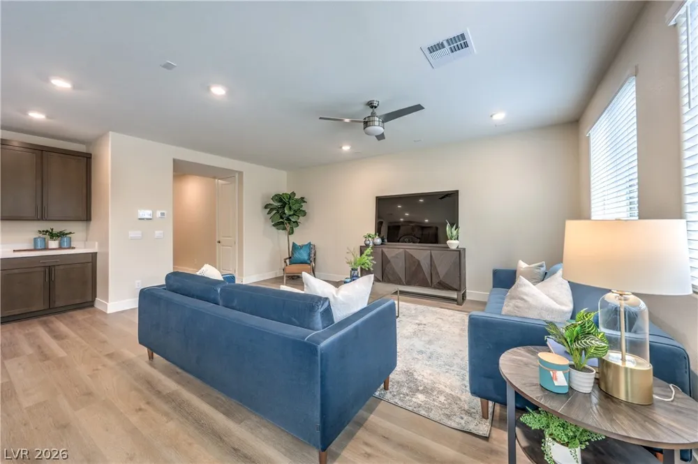 1214 Kaylis Cove Place North Las Vegas, NV 89084