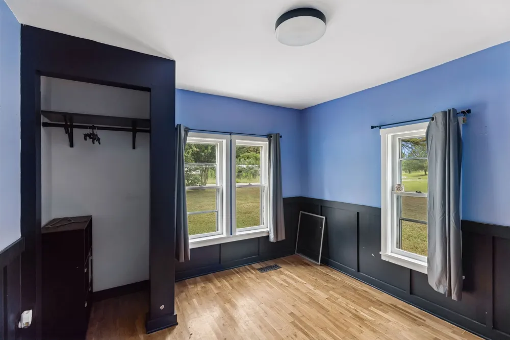 2270 Fall River Rd Leoma, TN 38468