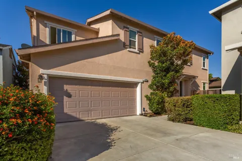 1125 Strawberry Lane