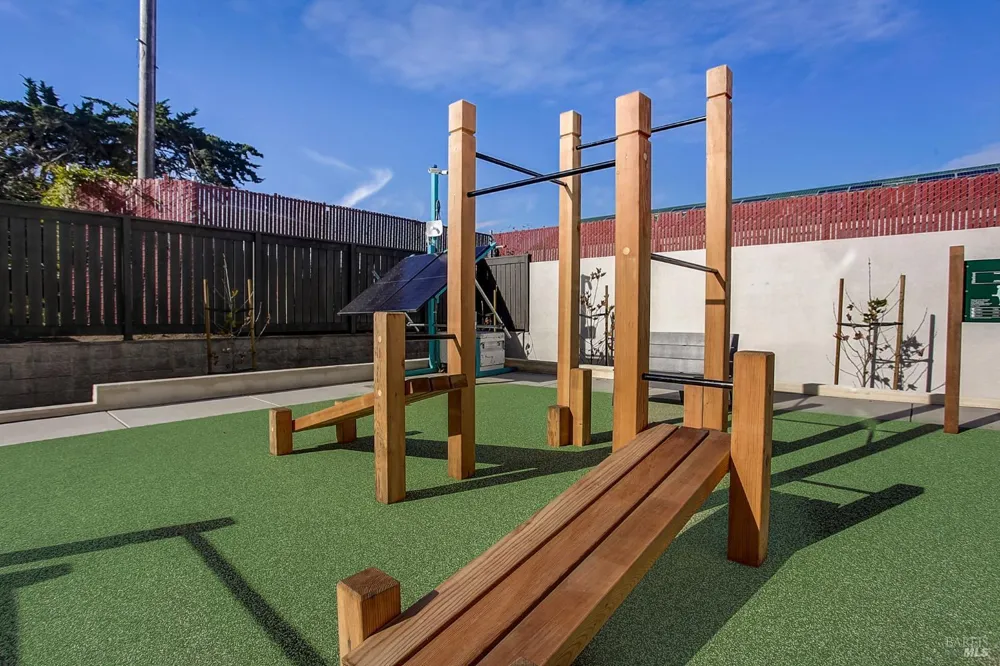 5149 Blossom Circle Richmond, CA 94804