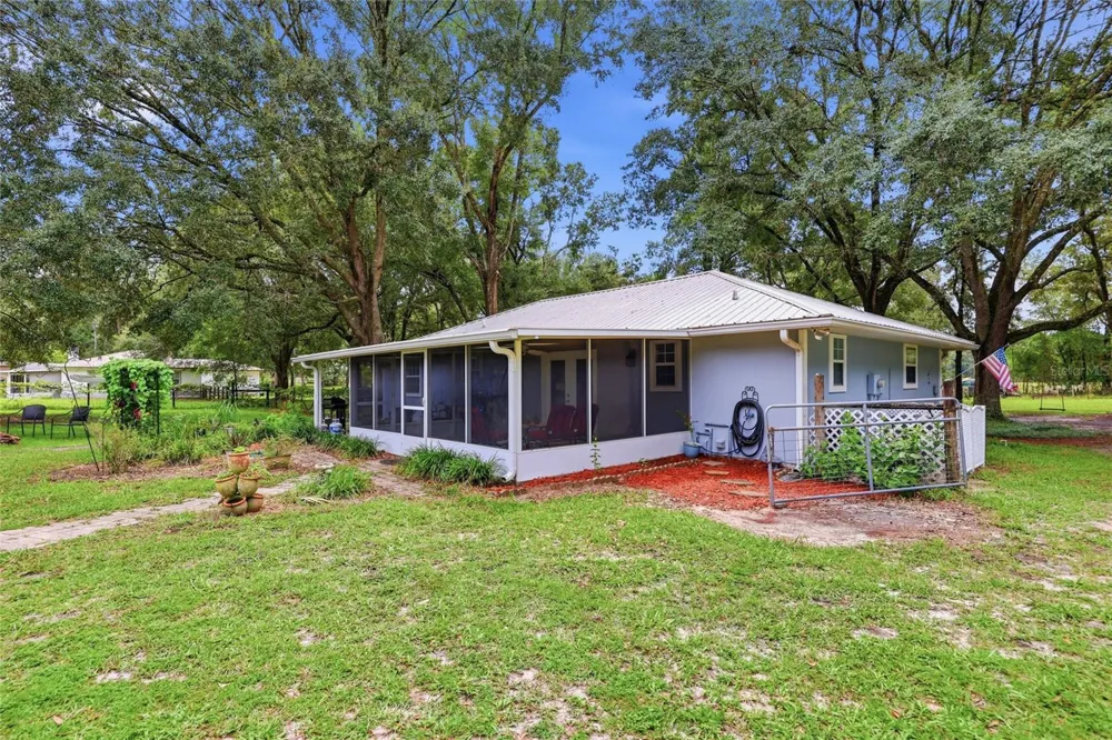 753 SW MAPLETON STREET Fort White, FL 32038