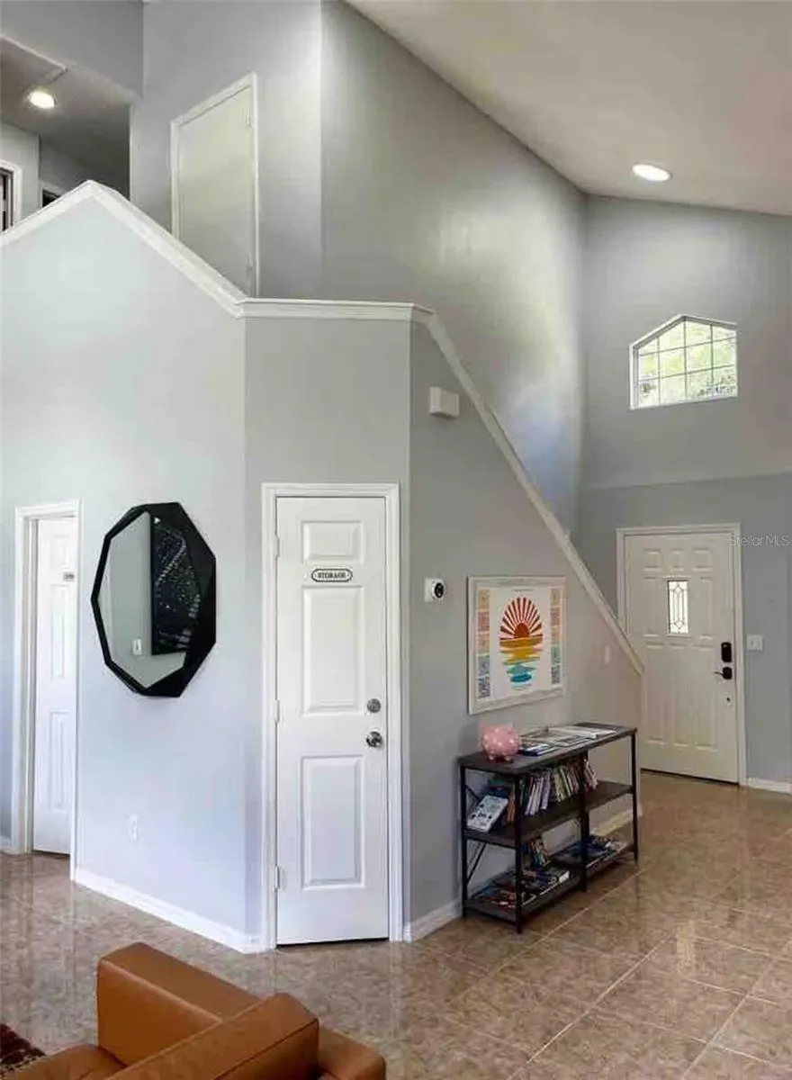 102 W FREDERICK AVENUE Lake Mary, FL 32746