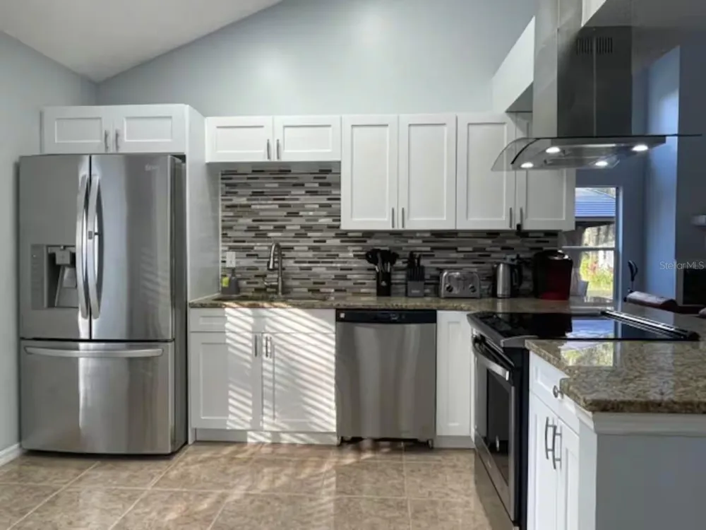 102 W FREDERICK AVENUE Lake Mary, FL 32746