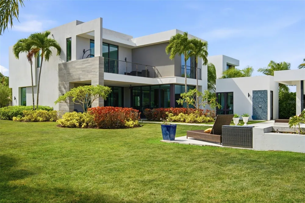 17 THE ENCLAVE Dorado, PR 00646