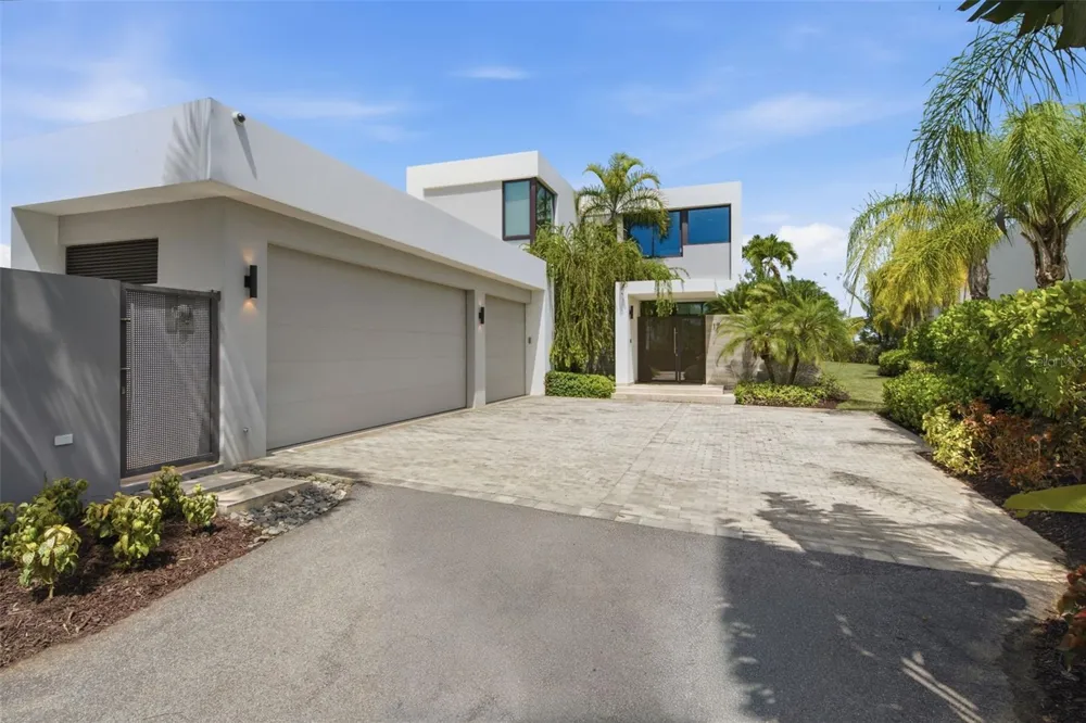 17 THE ENCLAVE Dorado, PR 00646