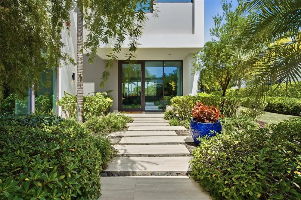 17 THE ENCLAVE Dorado, PR 00646