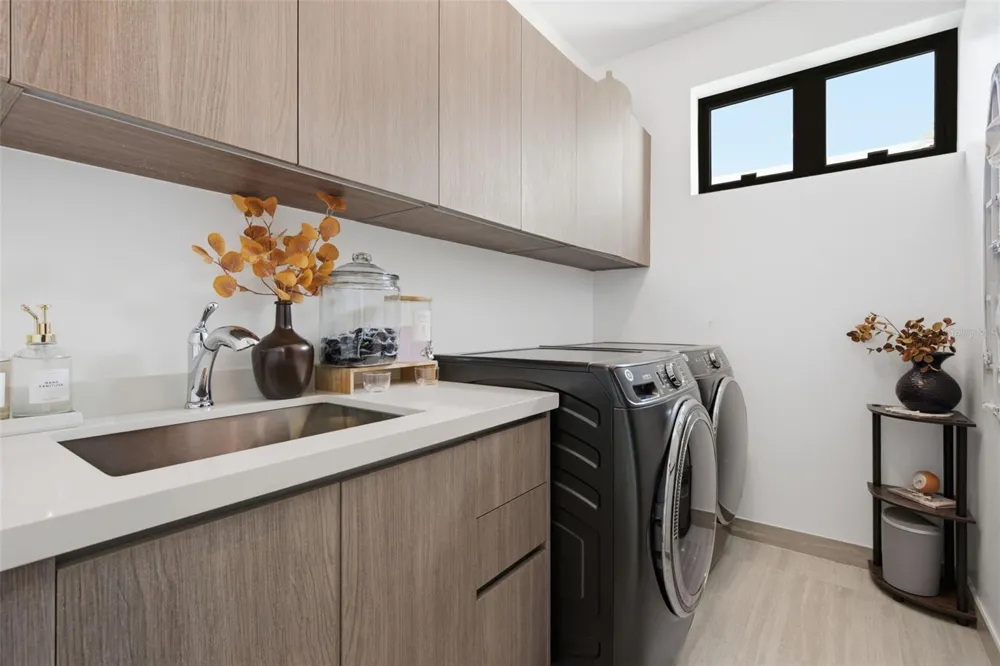 17 THE ENCLAVE Dorado, PR 00646