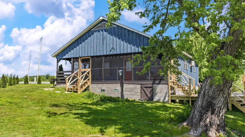 297 County Road 714 Valley Head, AL 35989