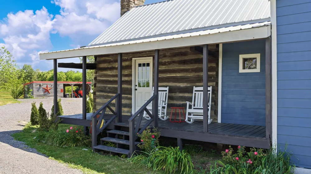 297 County Road 714 Valley Head, AL 35989