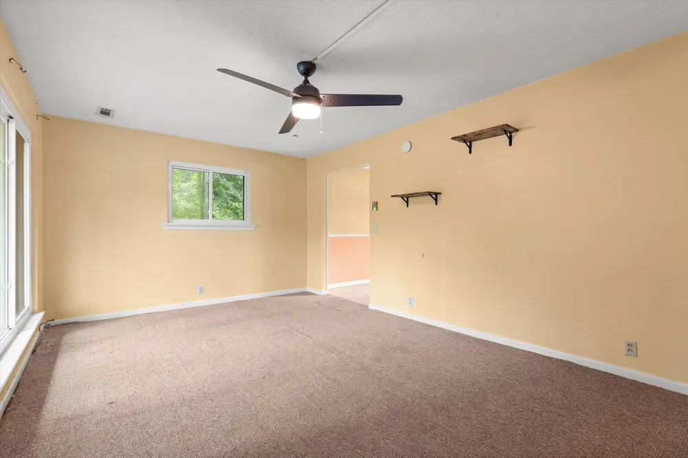 1128 Iris Drive Rossville, GA 30741