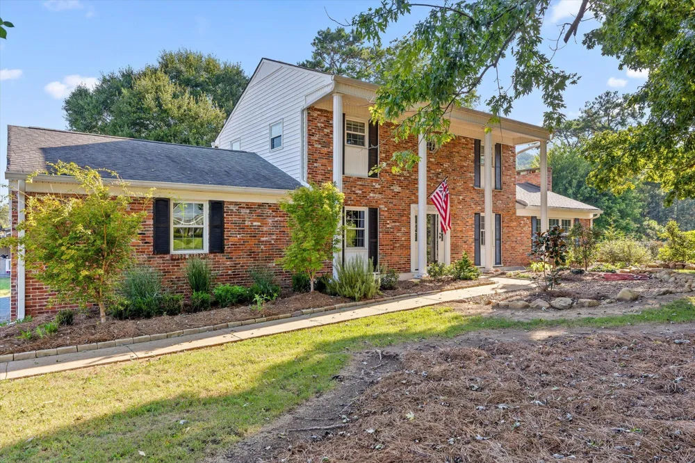1820 W Lake Drive NW Cleveland, TN 37312