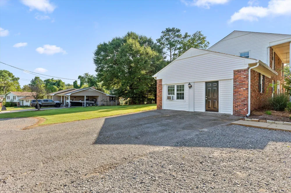1820 W Lake Drive NW Cleveland, TN 37312